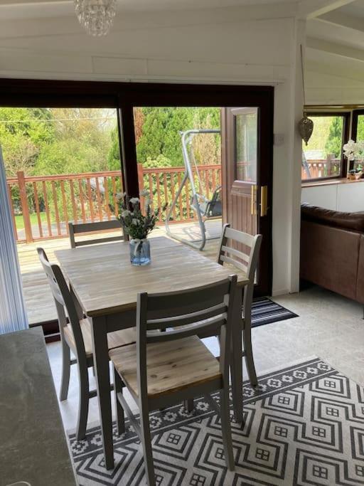 Cwtch Cymru Lodge 7F Caer Beris Holiday Lodge Park Builth Wells Eksteriør bilde